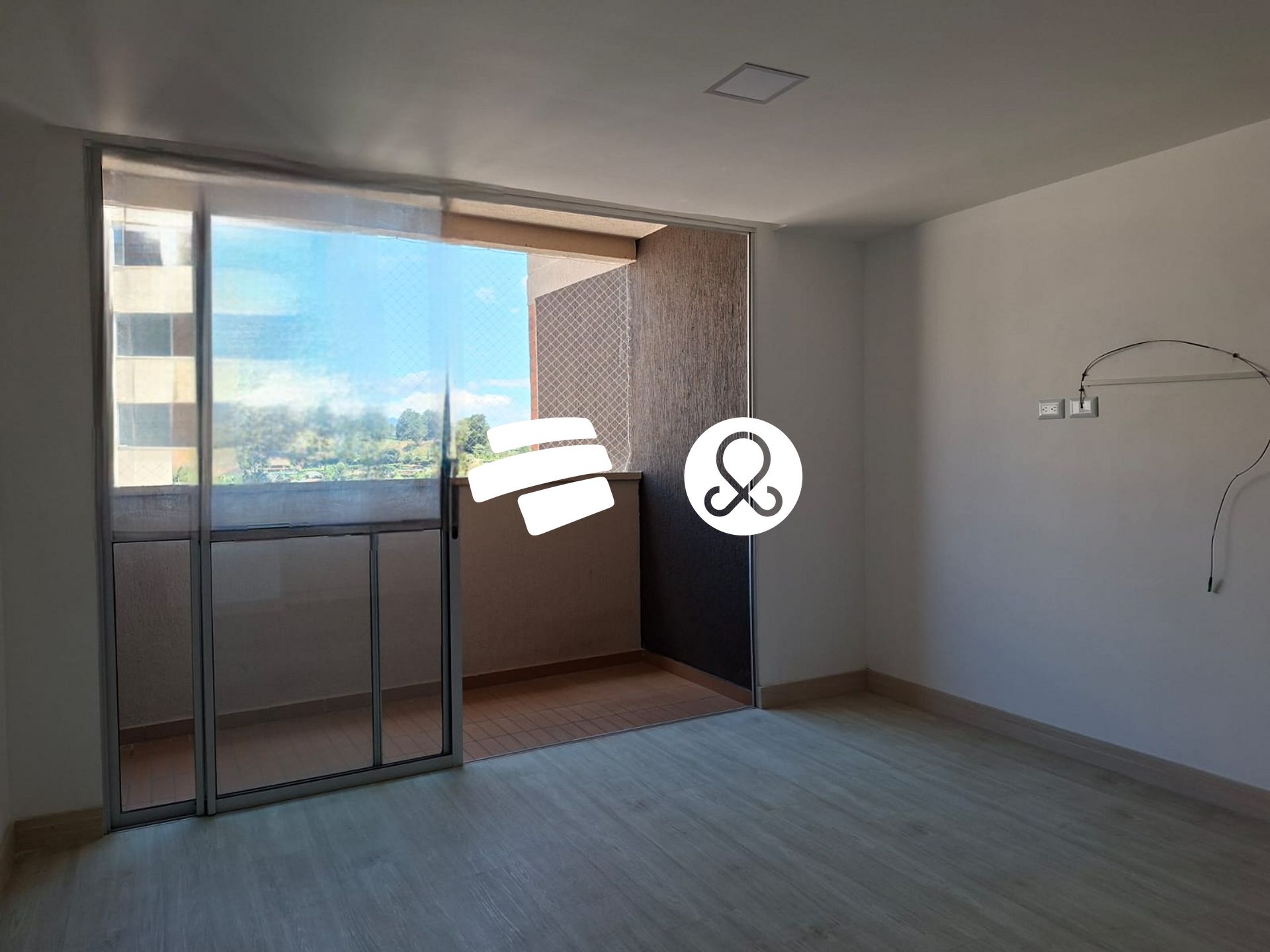 Apartamento en venta en Maria Auxiliadora, Marinilla · foto 2 de 19