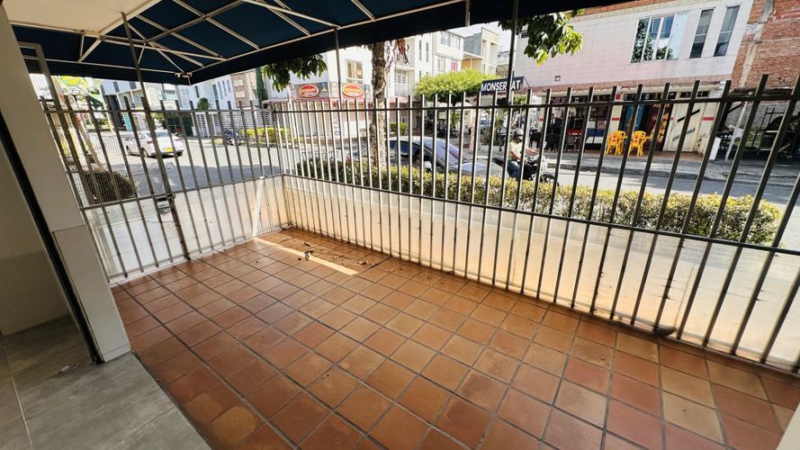 Local en arriendo en Valle Del Lili, Cali, 38 m² · foto 6 de 8
