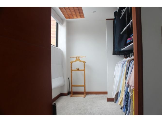 Casa en venta en Santa Barbara Central, Bogotá · foto 13 de 23