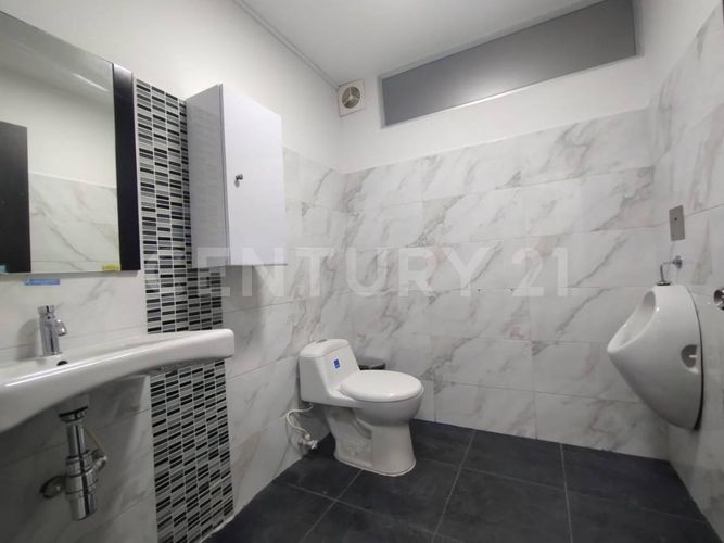 Apartamento de 5 alcobas en venta en La Magdalena, Bogotá, 200 m² · foto 4 de 24