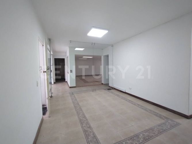 Apartamento de 5 alcobas en venta en La Magdalena, Bogotá, 200 m² · foto 15 de 24