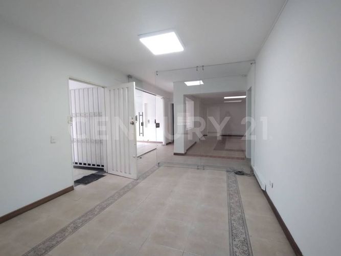 Apartamento de 5 alcobas en venta en La Magdalena, Bogotá, 200 m² · foto 16 de 24
