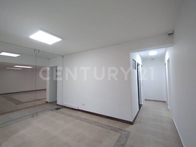 Apartamento de 5 alcobas en venta en La Magdalena, Bogotá, 200 m² · foto 20 de 24