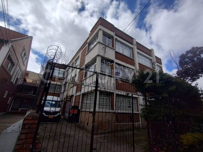 Apartamento de 5 alcobas en venta en La Magdalena, Bogotá, 200 m² · foto 24 de 24