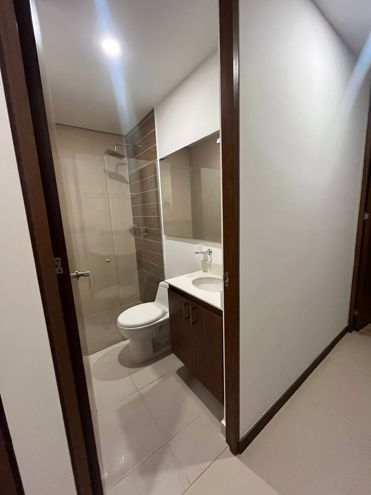 Apartamento en arriendo en Loma De Los Gonzalez, Medellín · foto 5 de 15