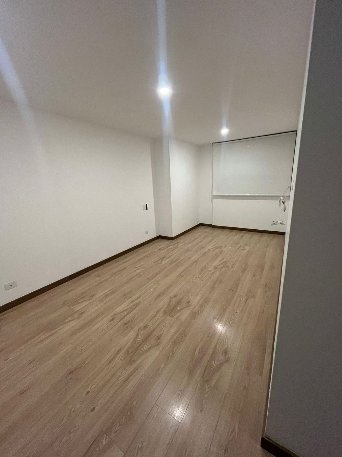 Apartamento en arriendo en Loma De Los Gonzalez, Medellín · foto 8 de 15