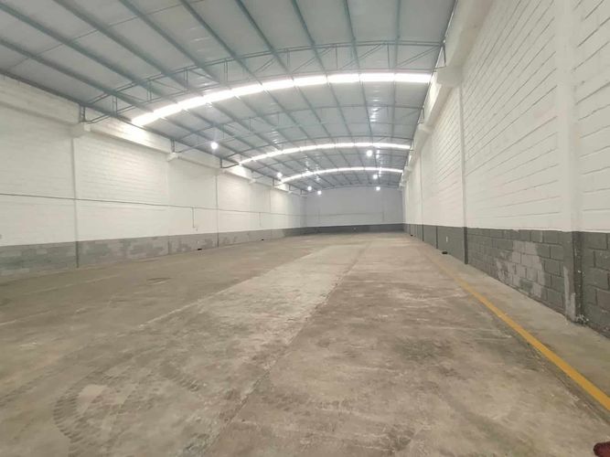 Bodega en arriendo en Ternera, Cartagena, 820 m² · foto 2 de 7