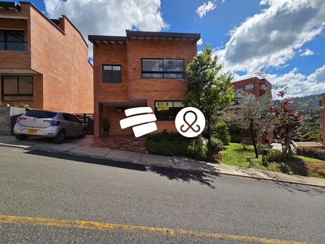 Casa de 3 alcobas en venta en Santa Elena, El Retiro, 155 m² · foto 3 de 24
