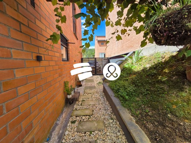 Casa de 3 alcobas en venta en Santa Elena, El Retiro, 155 m² · foto 17 de 24