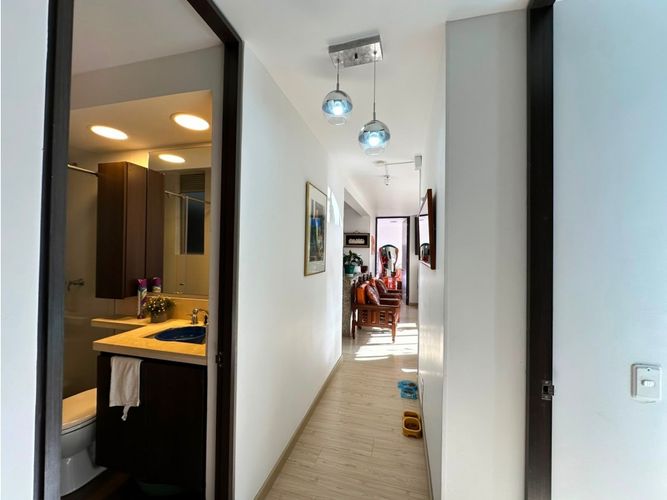 Apartamento de 3 alcobas en venta en La Estancia, Madrid, 63 m² · foto 13 de 24
