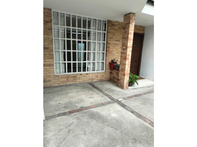 Casa de 3 alcobas en venta en Pueblo Viejo, Cota, 225 m² · foto 6 de 24