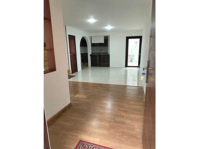 Casa de 3 alcobas en venta en Pueblo Viejo, Cota, 225 m² · foto 7 de 24