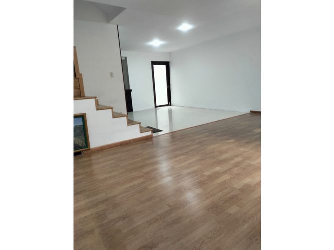 Casa de 3 alcobas en venta en Pueblo Viejo, Cota, 225 m² · foto 8 de 24