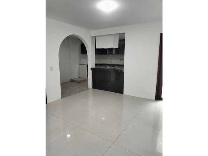 Casa de 3 alcobas en venta en Pueblo Viejo, Cota, 225 m² · foto 10 de 24