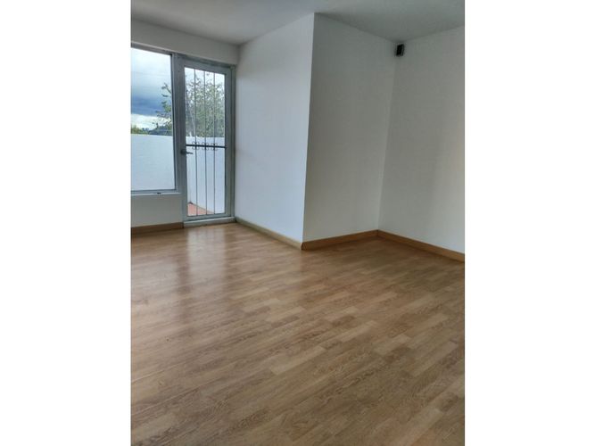Casa de 3 alcobas en venta en Pueblo Viejo, Cota, 225 m² · foto 17 de 24