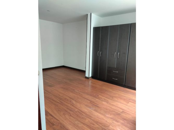 Casa de 3 alcobas en venta en Pueblo Viejo, Cota, 225 m² · foto 21 de 24