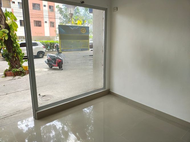 Local en arriendo en Torices, Cartagena, 30 m² · foto 3 de 8