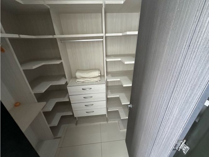 Apartamento de 4 alcobas en venta en Buenavista, Barranquilla, 300 m² · foto 12 de 18