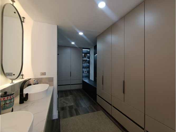 Apartamento de 2 alcobas en arriendo en La Candelaria, Bogotá, 127 m² · foto 22 de 24