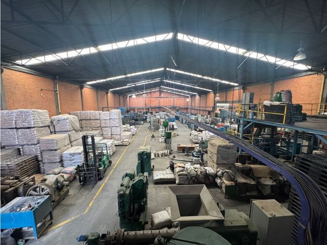 Bodega en venta en Cartagenita, Mosquera, 1789 m² · foto 2 de 11