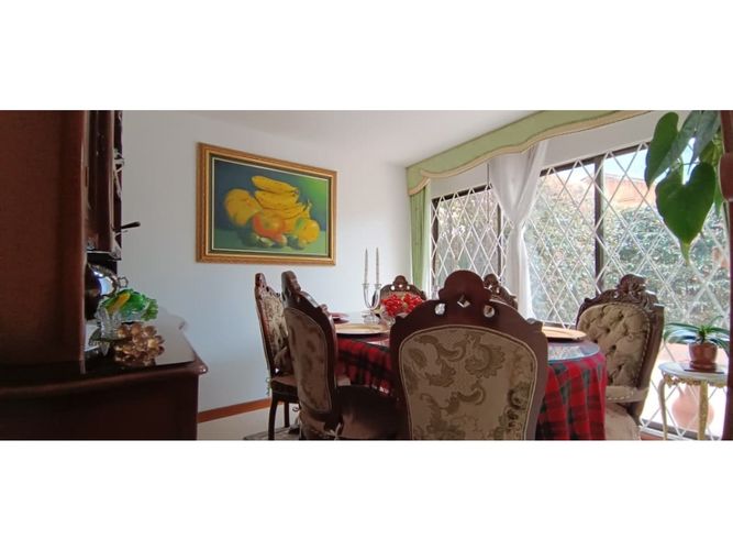 Casa de 4 alcobas en venta en Cota, 200 m² · foto 12 de 24