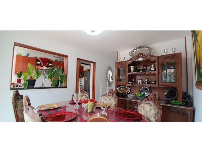 Casa de 4 alcobas en venta en Cota, 200 m² · foto 13 de 24