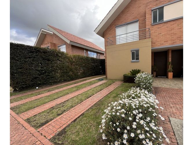 Casa en venta en Calahorra, Cajicá · foto 2 de 24