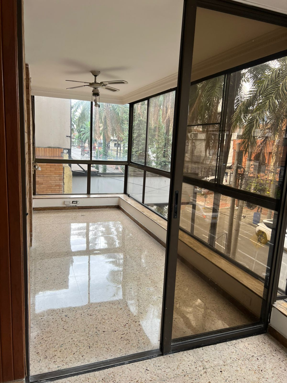 Apartamento en venta en Versalles, Cali · foto 2 de 13