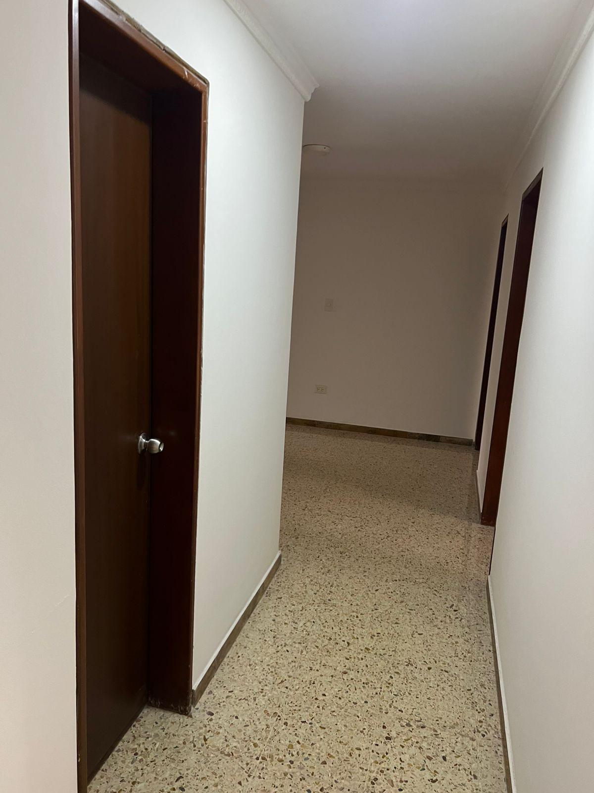 Apartamento en venta en Versalles, Cali · foto 9 de 13