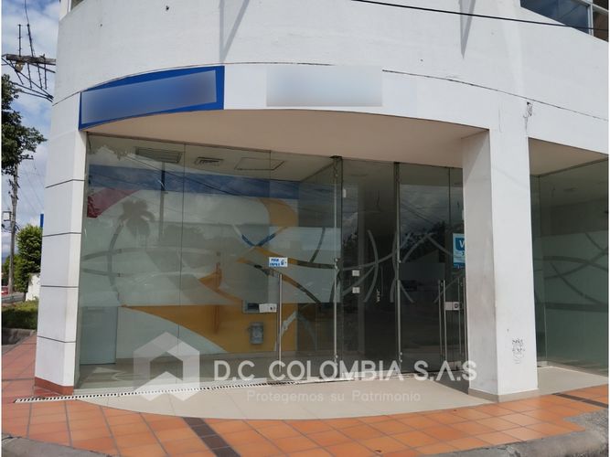 Local en venta en Neiva, 319 m² · foto 3 de 18