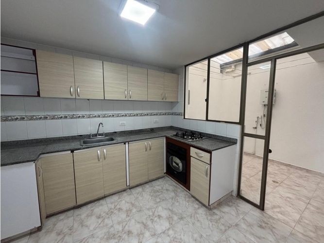 Casa en venta en La Suiza, Armenia, 144 m² · foto 10 de 24