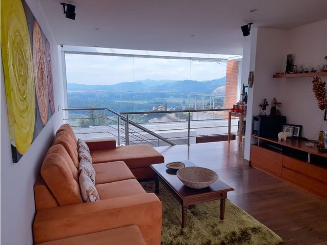 Casa de 4 alcobas en venta en Aposentos, Sopó, 550 m² · foto 4 de 18