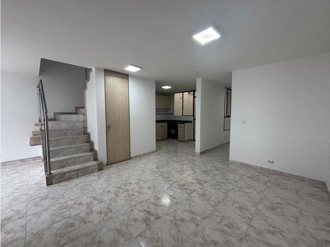 Casa en venta en La Suiza, Armenia, 144 m² · foto 18 de 24
