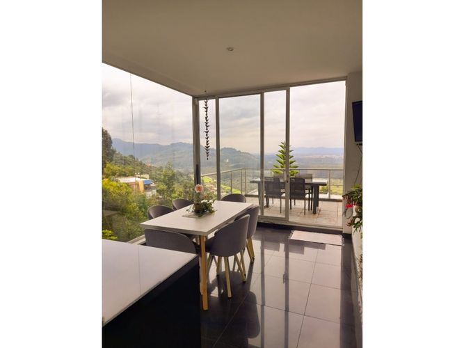 Casa de 4 alcobas en venta en Aposentos, Sopó, 550 m² · foto 14 de 18
