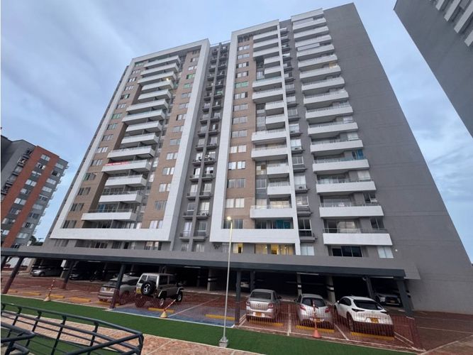 Apartamento de 3 alcobas en venta en Valle Del Lili, Cali, 134 m² · foto 8 de 13