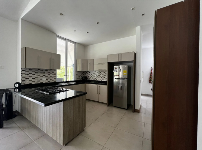 Casa de 4 alcobas en venta en Armenia · foto 10 de 20