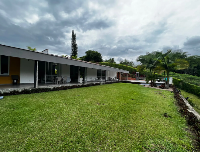 Casa de 4 alcobas en venta en Armenia · foto 14 de 20