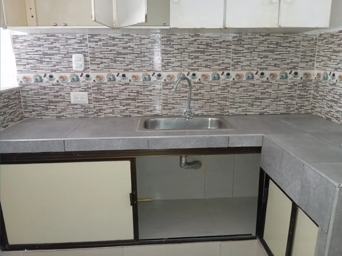Casa de 6 alcobas en venta en Los Quindos, Armenia, 124 m² · foto 6 de 11