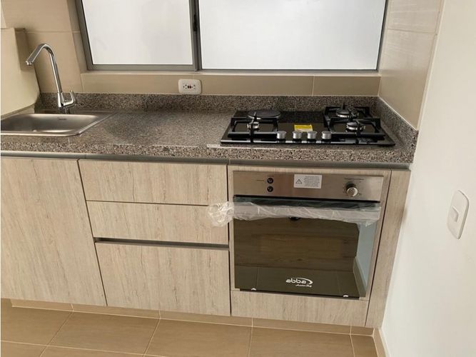 Apartaestudio en venta en Florencia, Bogotá, 32 m² · foto 2 de 15