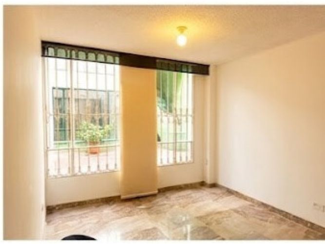 Apartamento de 3 alcobas en venta en Toberin, Bogotá, 49 m² · foto 5 de 12