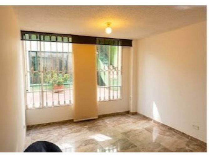 Apartamento de 3 alcobas en venta en Toberin, Bogotá, 49 m² · foto 6 de 12