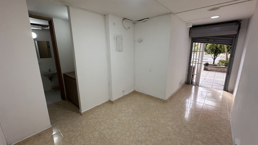 Local en arriendo en Ciudad Melendez, Cali, 22 m² · foto 4 de 9
