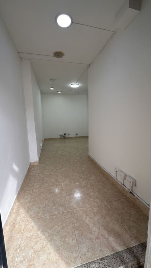 Local en arriendo en Ciudad Melendez, Cali, 22 m² · foto 3 de 9