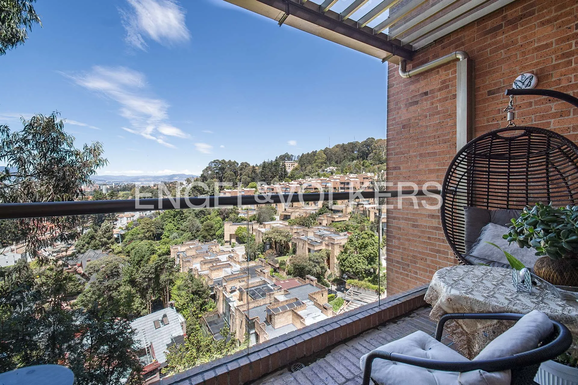 Apartamento en venta en Gratamira, Bogotá · foto 3 de 21