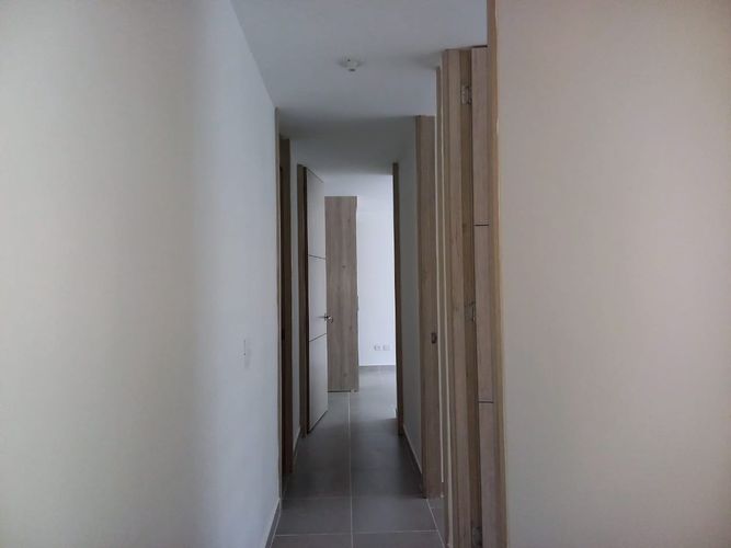 Apartamento de 3 alcobas en venta en Arboleda, Armenia, 65 m² · foto 2 de 18
