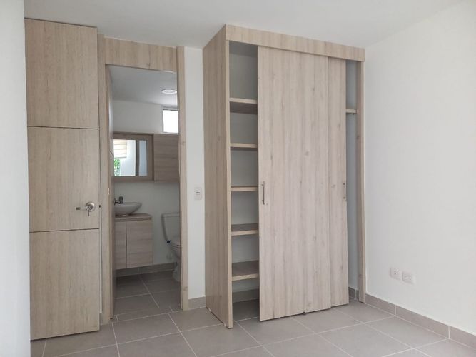 Apartamento de 3 alcobas en venta en Arboleda, Armenia, 65 m² · foto 5 de 18