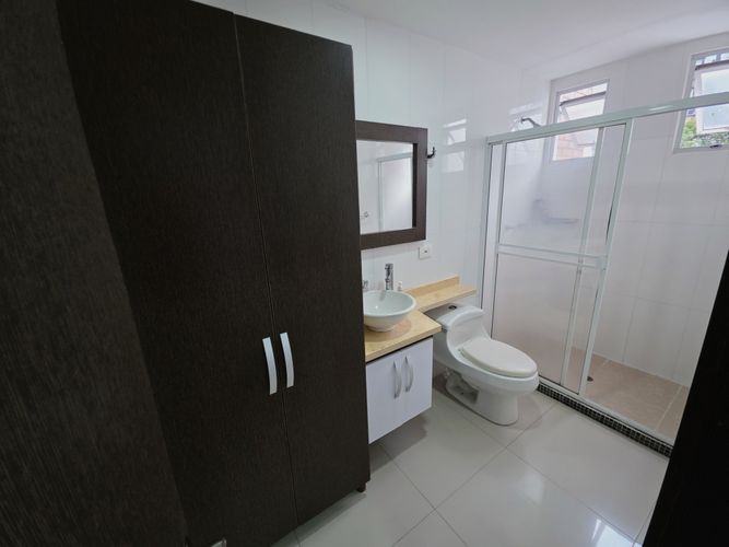 Casa de 3 alcobas en venta en Aborigenes, Armenia, 183 m² · foto 17 de 24