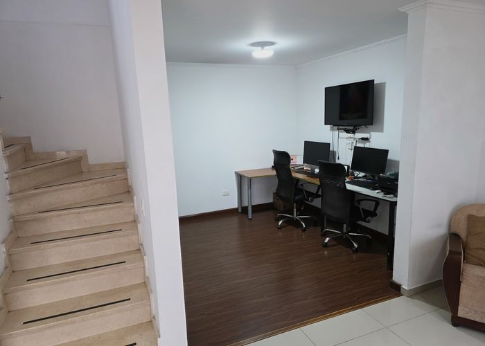 Casa de 3 alcobas en venta en Aborigenes, Armenia, 183 m² · foto 5 de 24