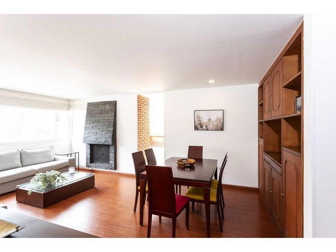 Apartamento de 3 alcobas en venta en Chico Norte, Bogotá, 135 m² · foto 5 de 24