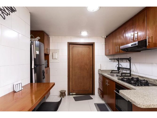 Apartamento de 3 alcobas en venta en Chico Norte, Bogotá, 135 m² · foto 23 de 24
